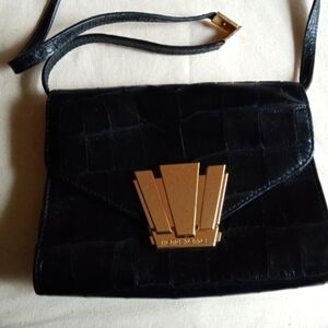 HENRI BENDEL